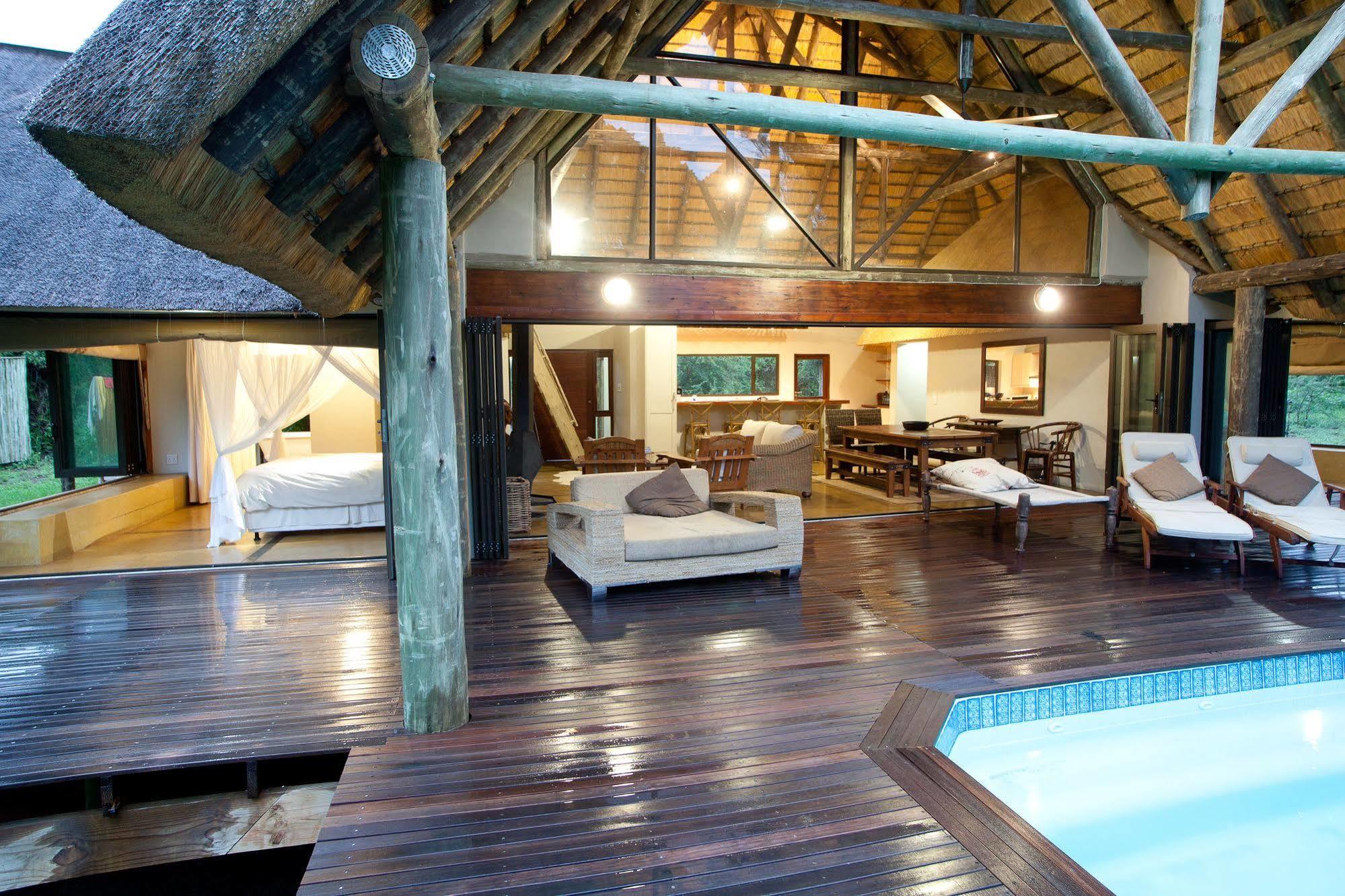 Rhino River Lodge Manyoni Private Game Reserve Buitenkant foto