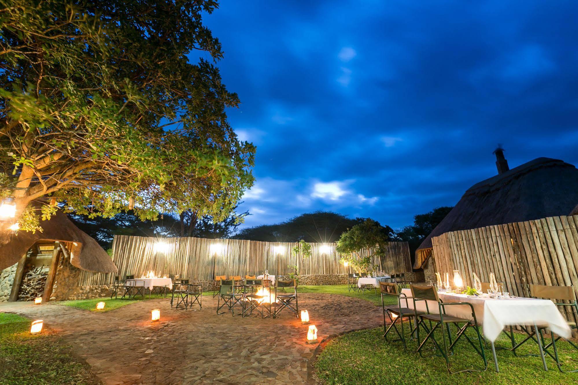 Rhino River Lodge Manyoni Private Game Reserve Buitenkant foto